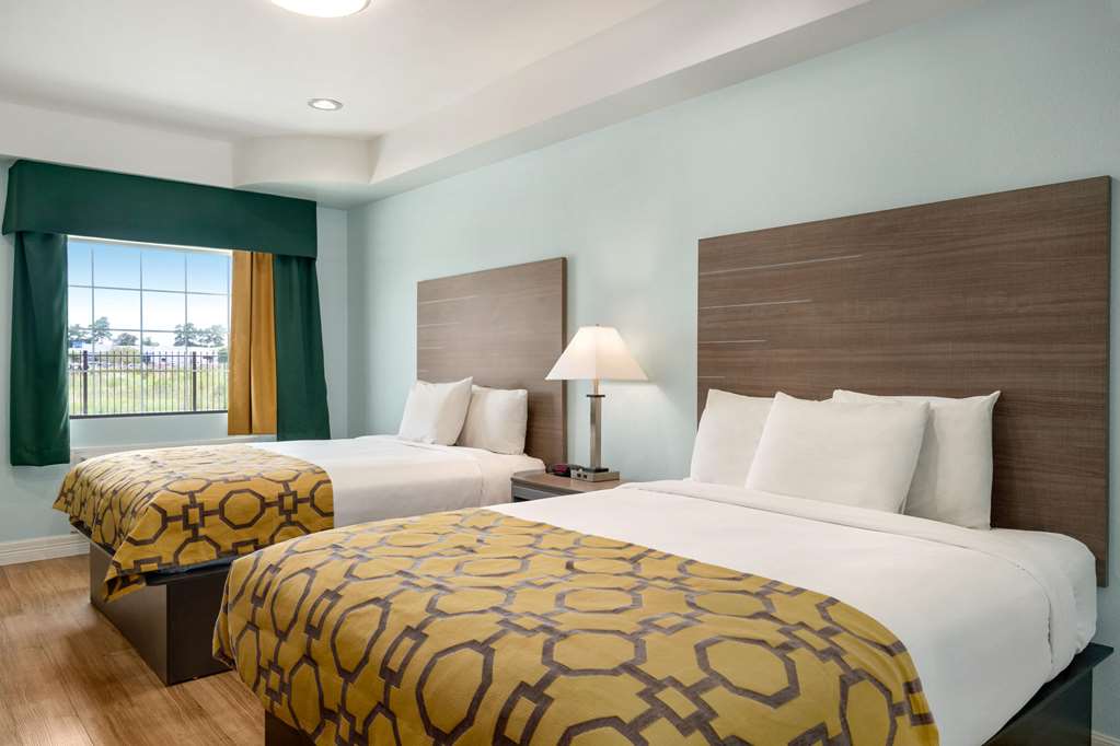Baymont by Wyndham Kingwood - photo 17