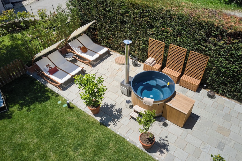 Agriturismo Borgo Scaffaia — 4-Star Luxury Hotel in San Piero A Sieve, Italy