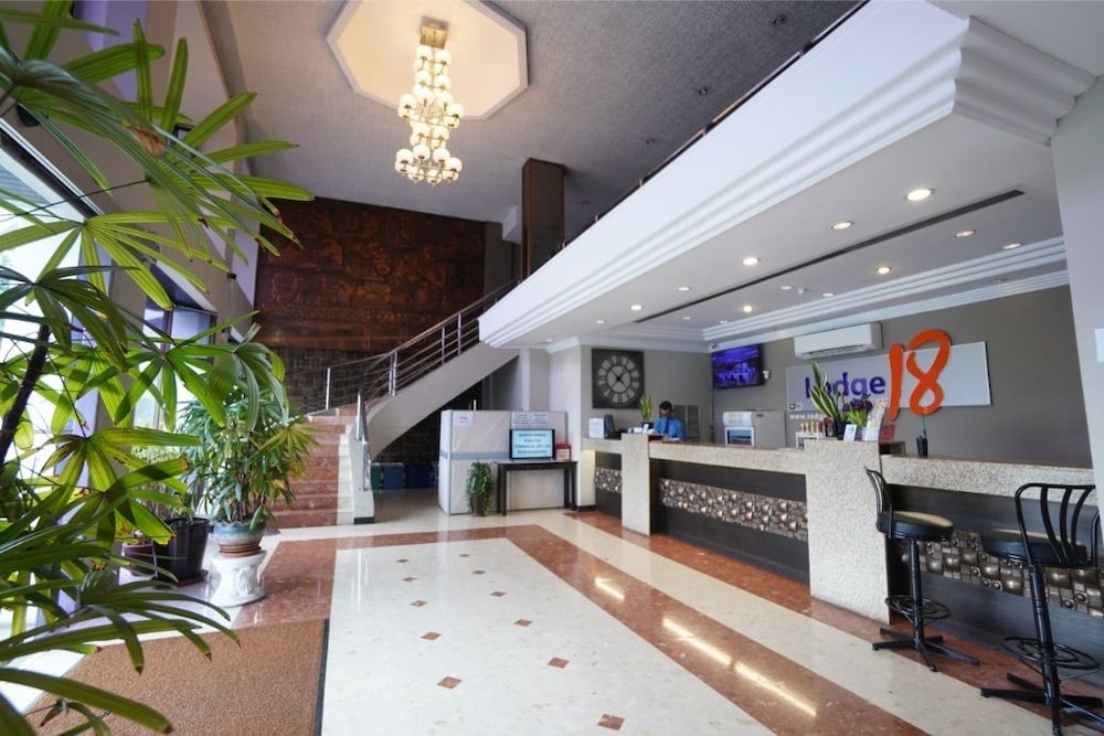 Lodge 18 Hotel — Butterworth — photo 2