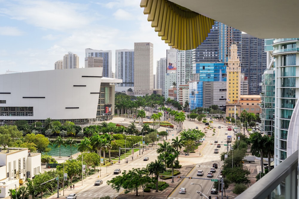 The Grayson Miami Downtown - carbon neutral hotel in Miami