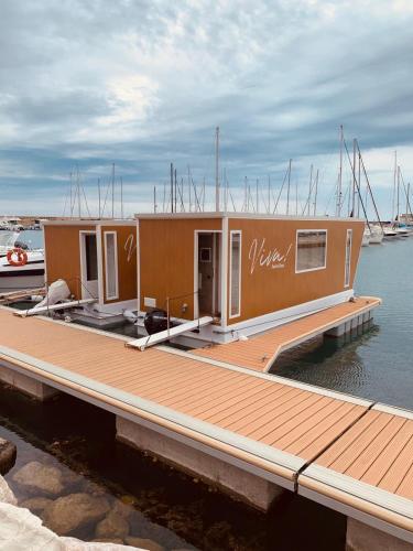Viva Suitesboat - last minute hotel in Unknown City