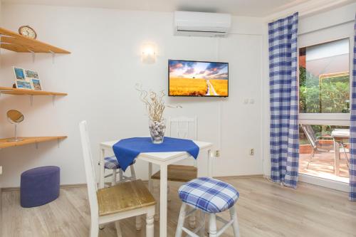 Apartman Karmen — 4-Star Luxury Hotel in Labin, Croatia