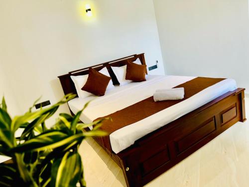 Villa Nadeeshani — 4-Star Luxury Hotel in Hikkaduwa, Sri Lanka