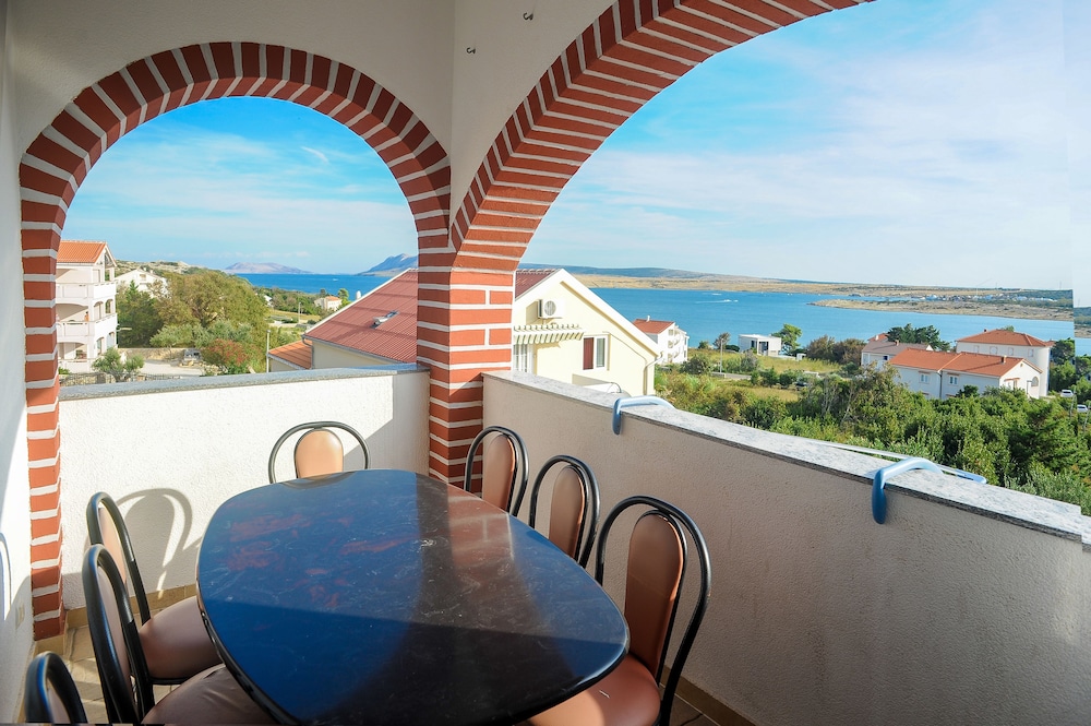 Lynches - carbon neutral hotel in Bideford