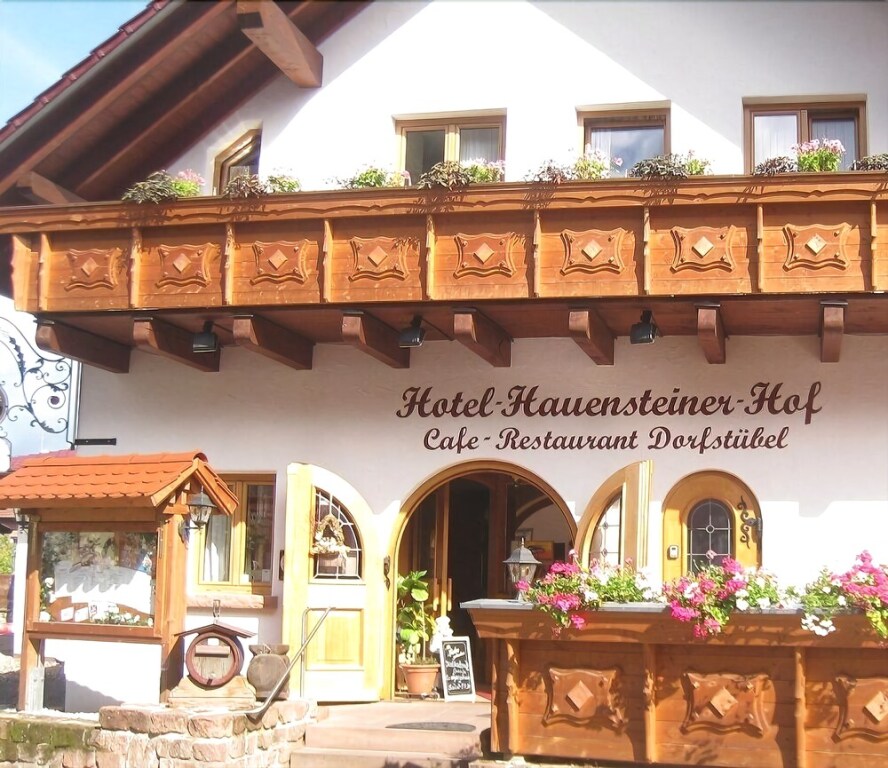 Hotel Hauensteiner Hof — hotel in Hauenstein