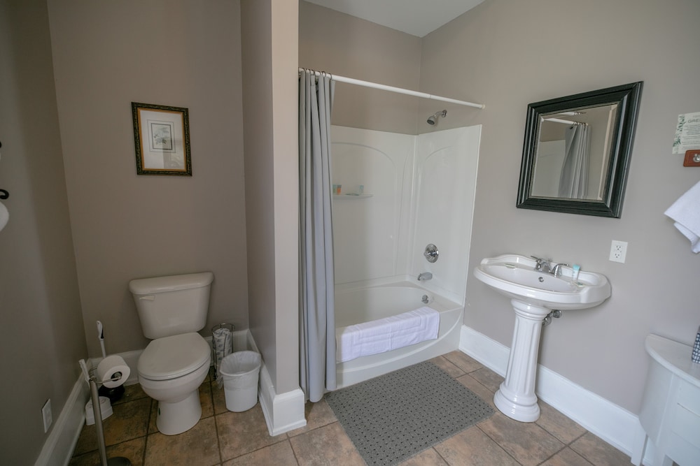 Nauvoo Temple House Hotel - photo 58