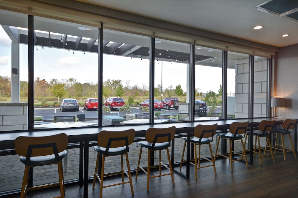 Home2 Suites by Hilton Dayton South - photo 2