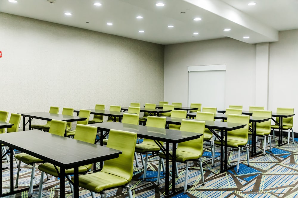 Holiday Inn Express Greenville by IHG - photo 62