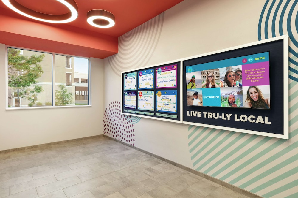 Tru by Hilton Charlotte Ayrsley - photo 4