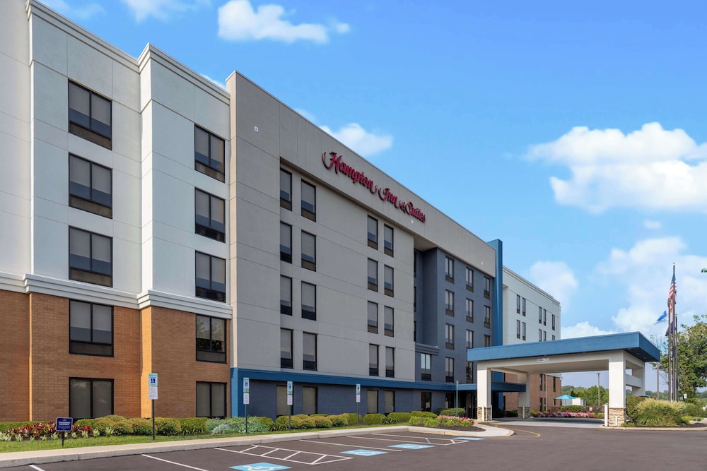 Hampton Inn & Suites Valley Forge Oaks - photo 2