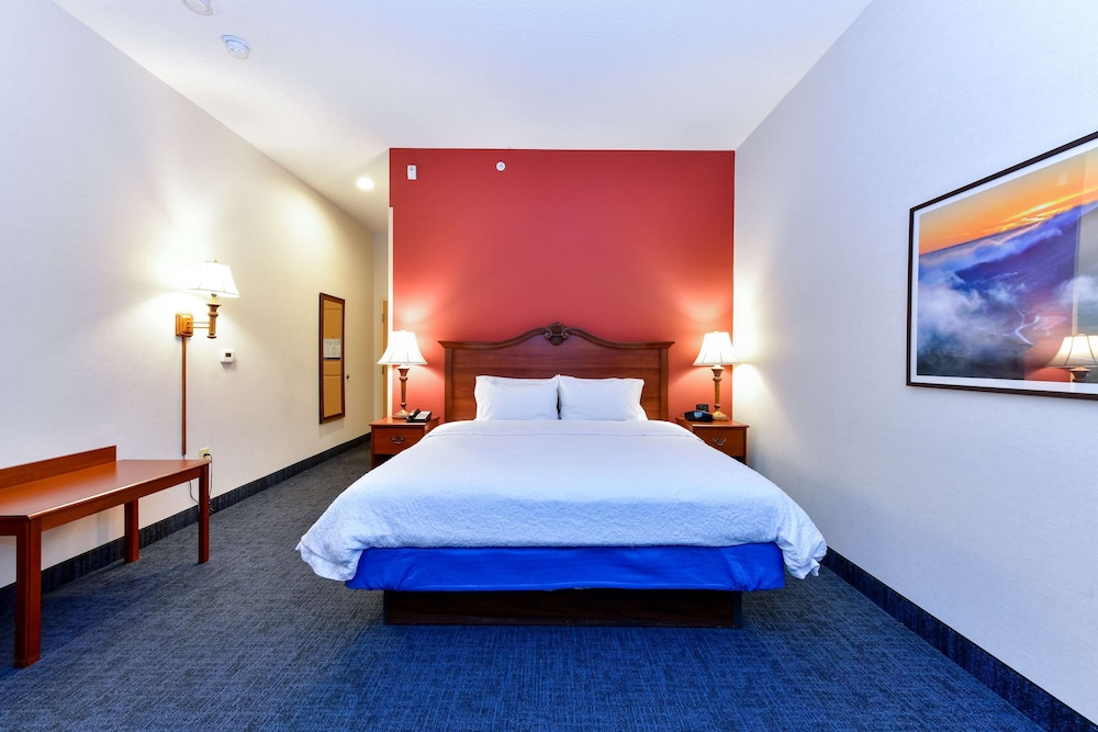 Hampton Inn & Suites Pittsburg CA - photo 21