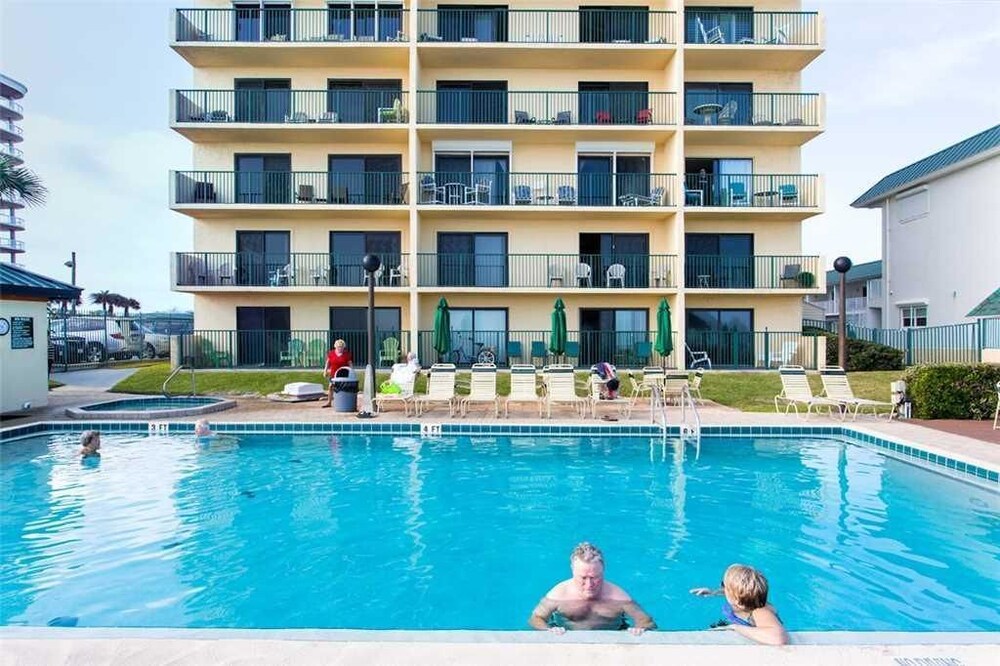 Sunglow Resort 305 - photo 28
