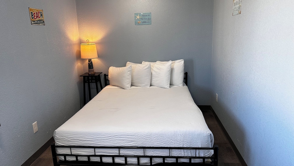 The Coastal Inn and Suites - photo 73