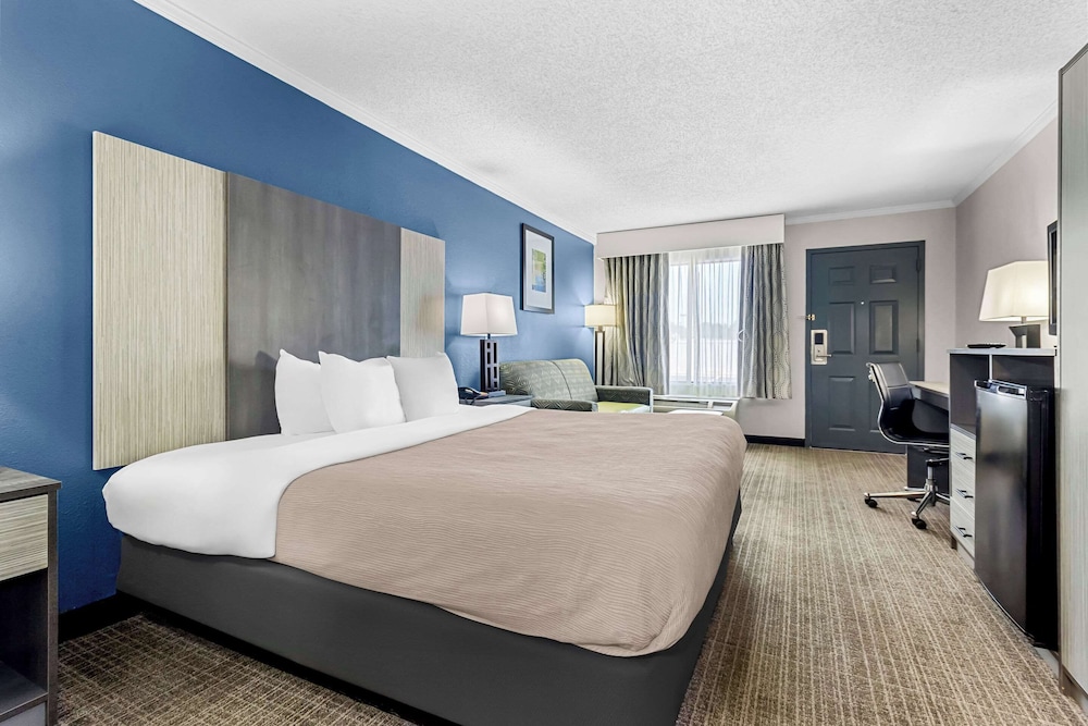 Quality Inn & Suites Florence Civic Center - photo 17
