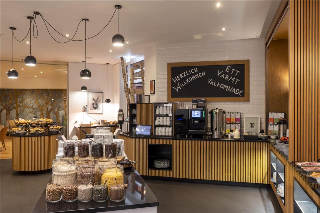 Scandic Berlin Kurfuerstendamm Breakfast buffet
