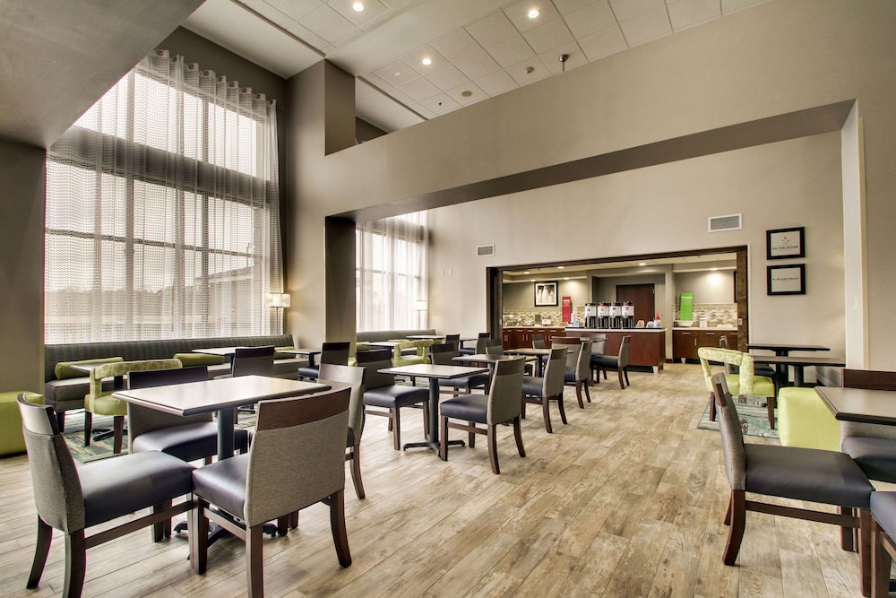 Hampton Inn Yemassee Point South - photo 42