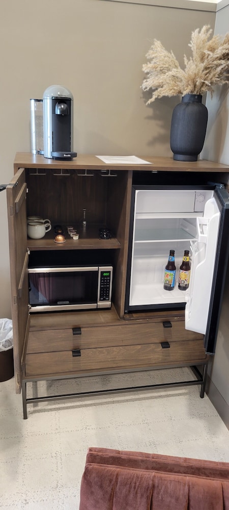 The Atlee Suites - photo 12