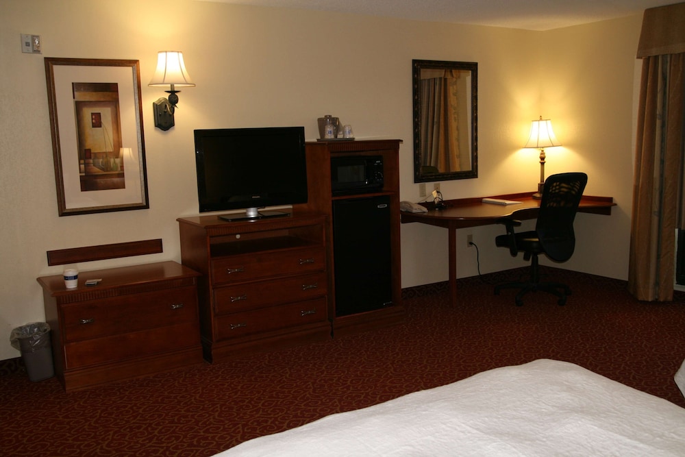 Hampton Inn & Suites McComb - photo 24