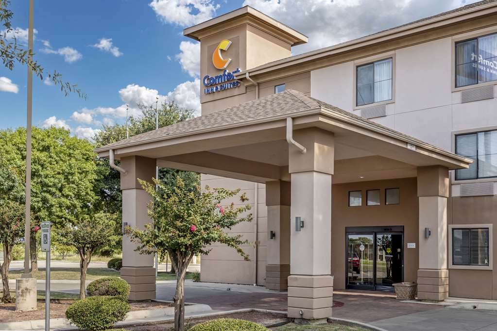 Comfort Inn & Suites Seguin — hotel in Seguin