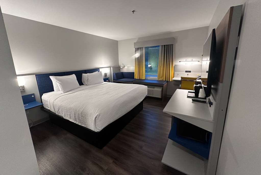 Microtel Inn & Suites By Wyndham Rehoboth Beach - photo 18
