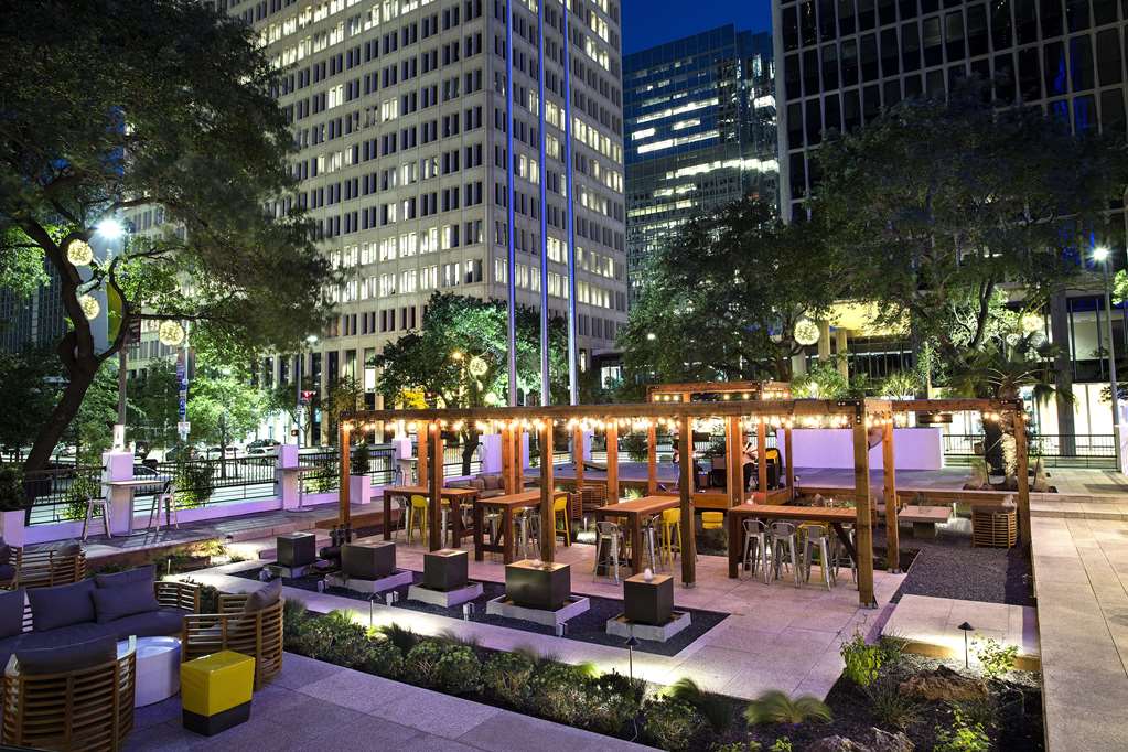 The Whitehall Houston - photo 2