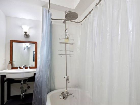 The Canal Park Inn - photo 15
