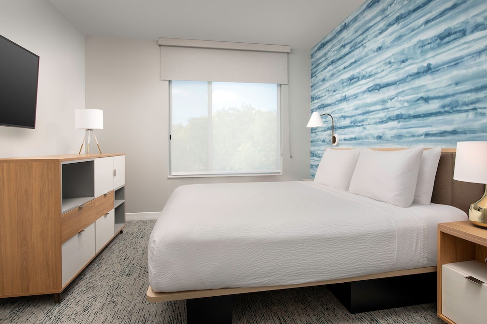 TownePlace Suites by Marriott Cincinnati Mason - photo 11