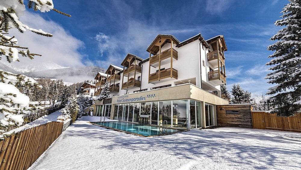 Falkensteiner Hotel & Spa Sonnenparadies — hotel in Terento