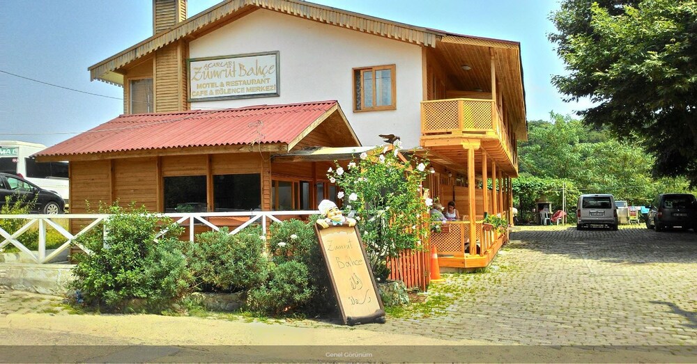Acarlar Zumrut Bahce - carbon neutral hotel in Termal