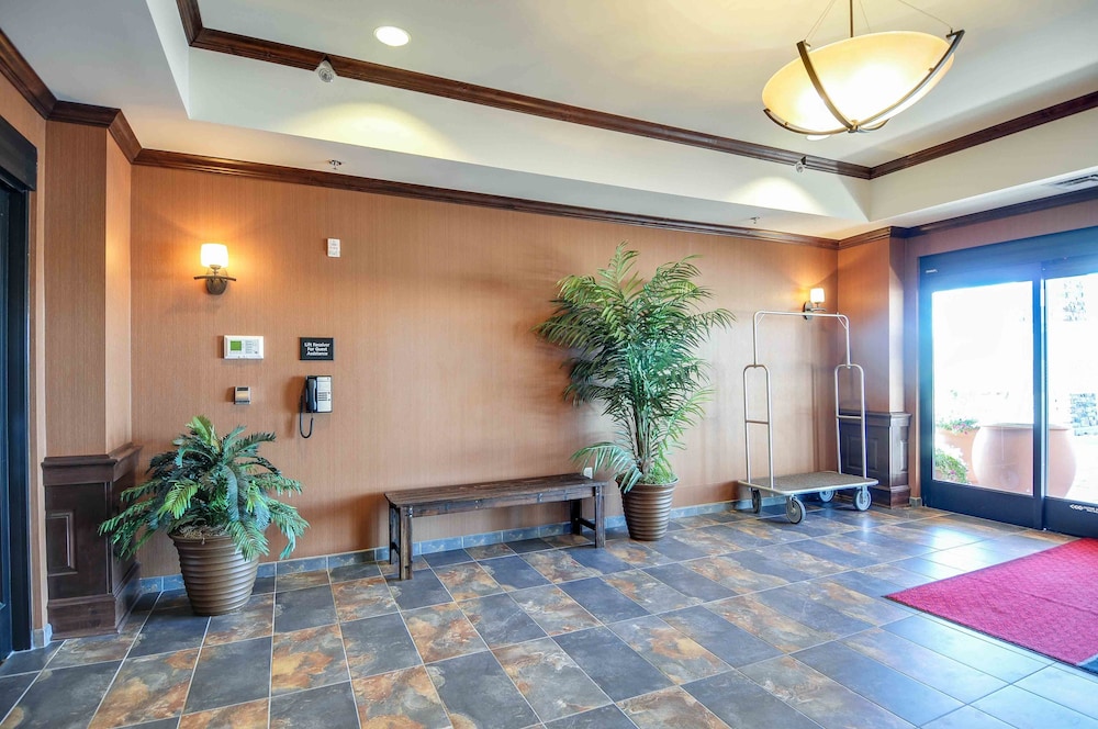 Hampton Inn & Suites Pinedale - photo 2