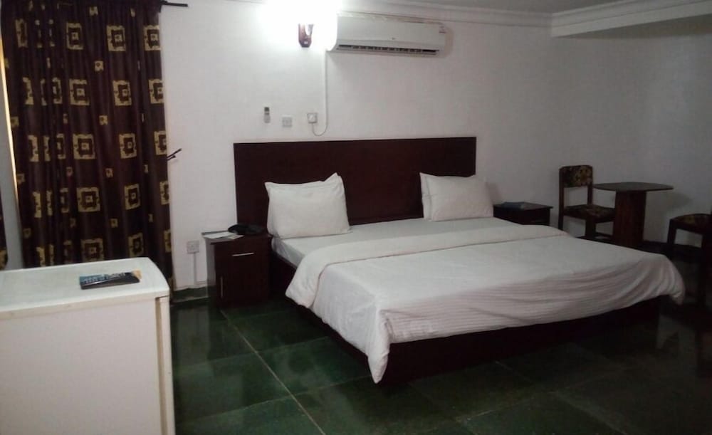 Nondon Hotels in Enugu, Nigeria