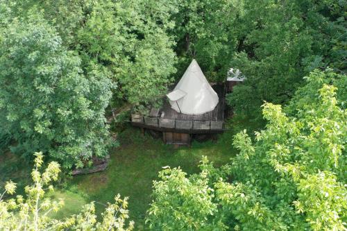 Le tipi à Marie déconnectez vous - carbon neutral hotel in Unknown City