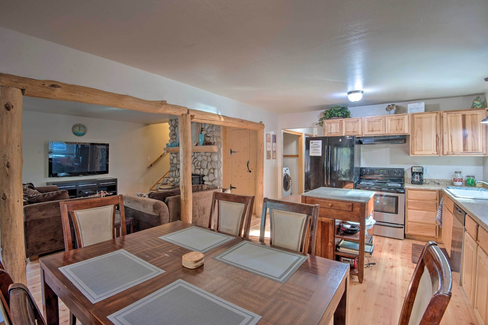 7 Mi to Heavenly Ski Resort Cozy Tahoe Cabin - photo 10