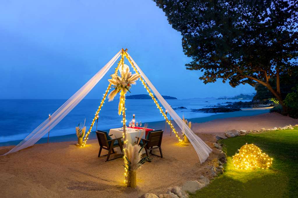 מזון ומשקאות