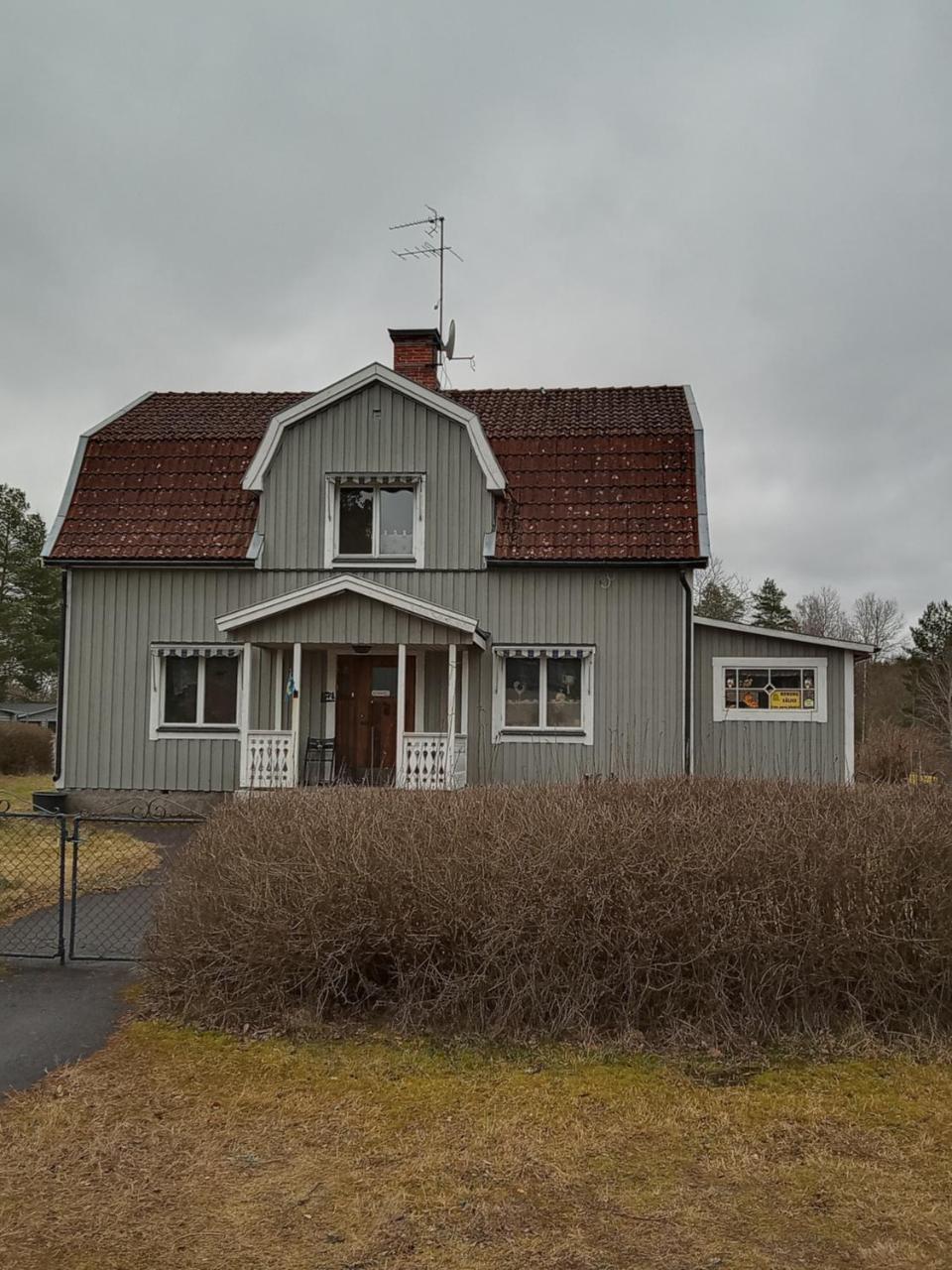 Hankas Biodling — Unknown City — photo 5
