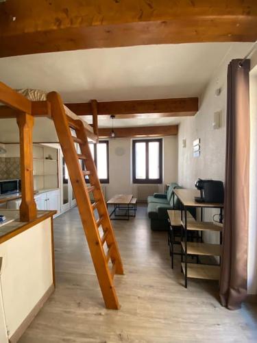 Gap Centre Ville Joli Studio in Gap, France