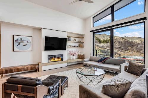 Electric Pass Lodge 604 by Snowmass Mountain Lodging — 4-Star Luxury Hotel in Snowmass Village, United States