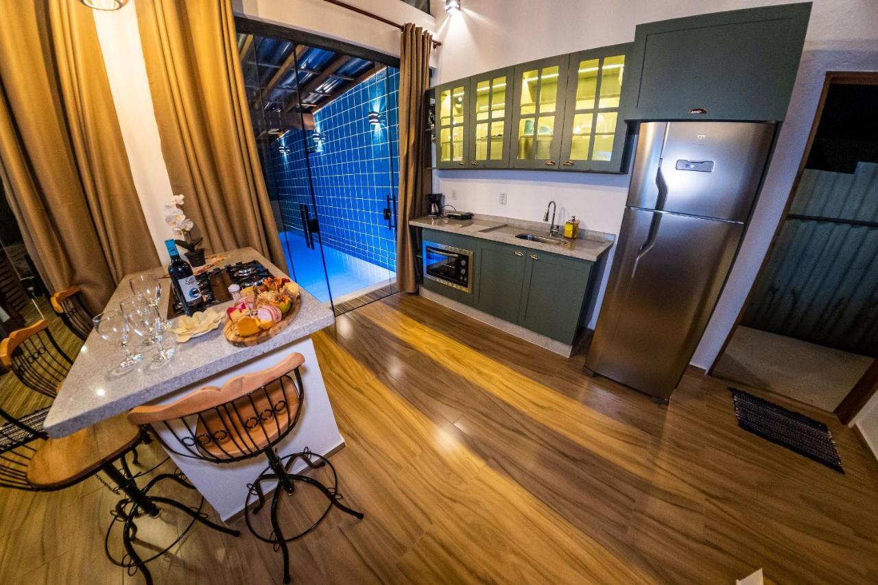 Chalé Arara super Luxo — 4-Star Luxury Hotel in Cunha, Brasil