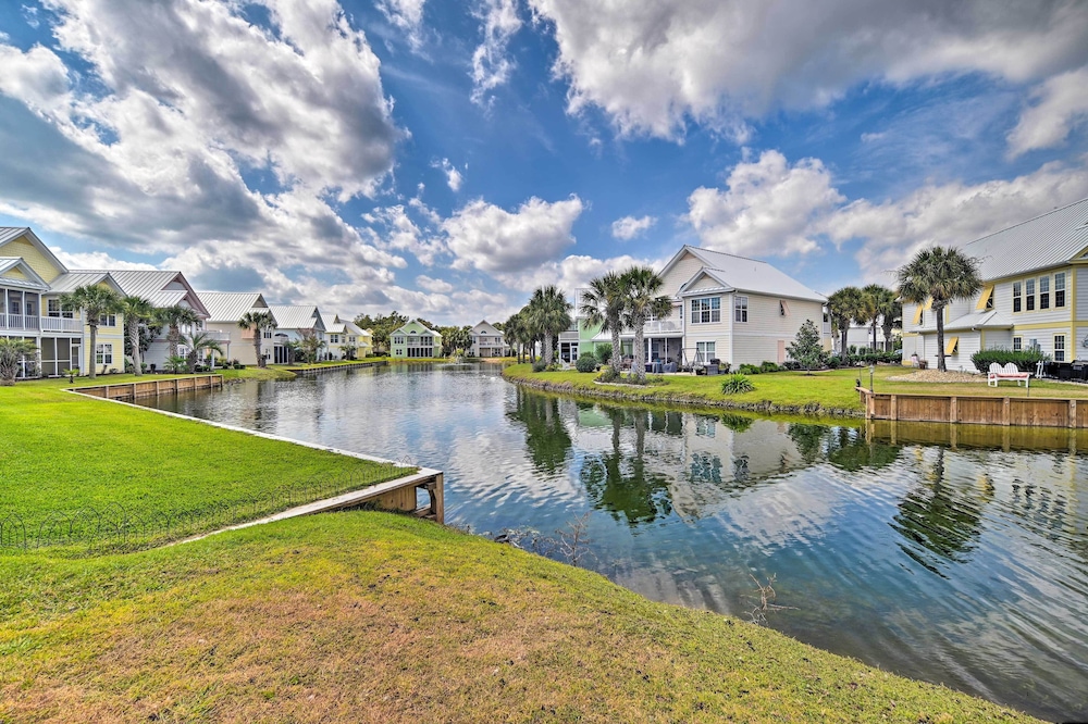 Spacious Family Retreat with Resort Amenities - photo 15