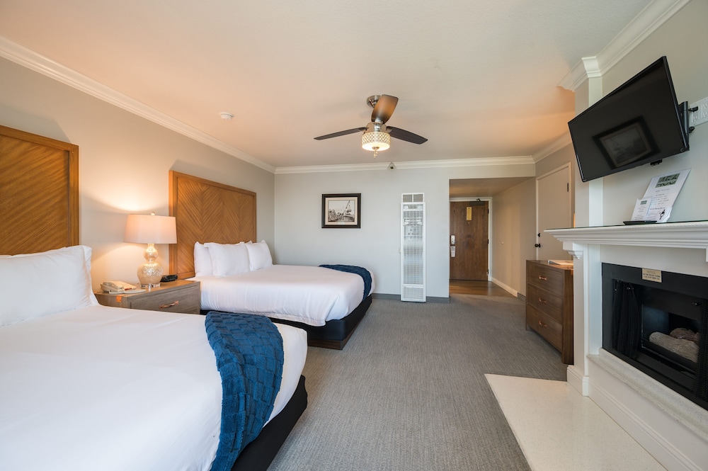456 Embarcadero Inn & Suites - photo 9