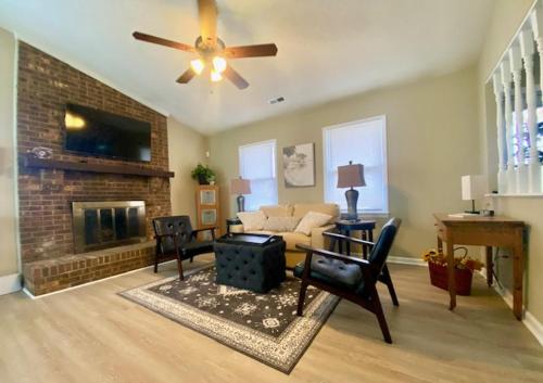 Your Cozy Retreat in Charlotte — 4-Star Luxury Hotel in Charlotte, United States