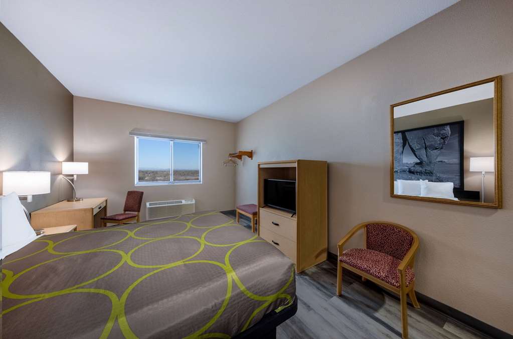 Super 8 by Wyndham Quartzsite AZ - photo 14