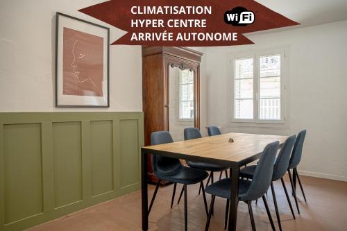 Refuge Familial Urbain En Plein Coeur de Ville in Toulon, France