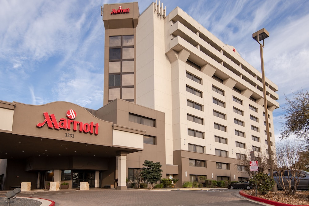 San Antonio Marriott Northwest Medical Center - photo 2