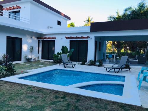 Villa Luce — 4-Star Luxury Hotel in Las Terrenas, Dominican Republic