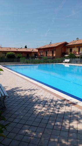 Casa Viola Lazise Lago E Relax — 4-Star Luxury Hotel in Lazise, Italy