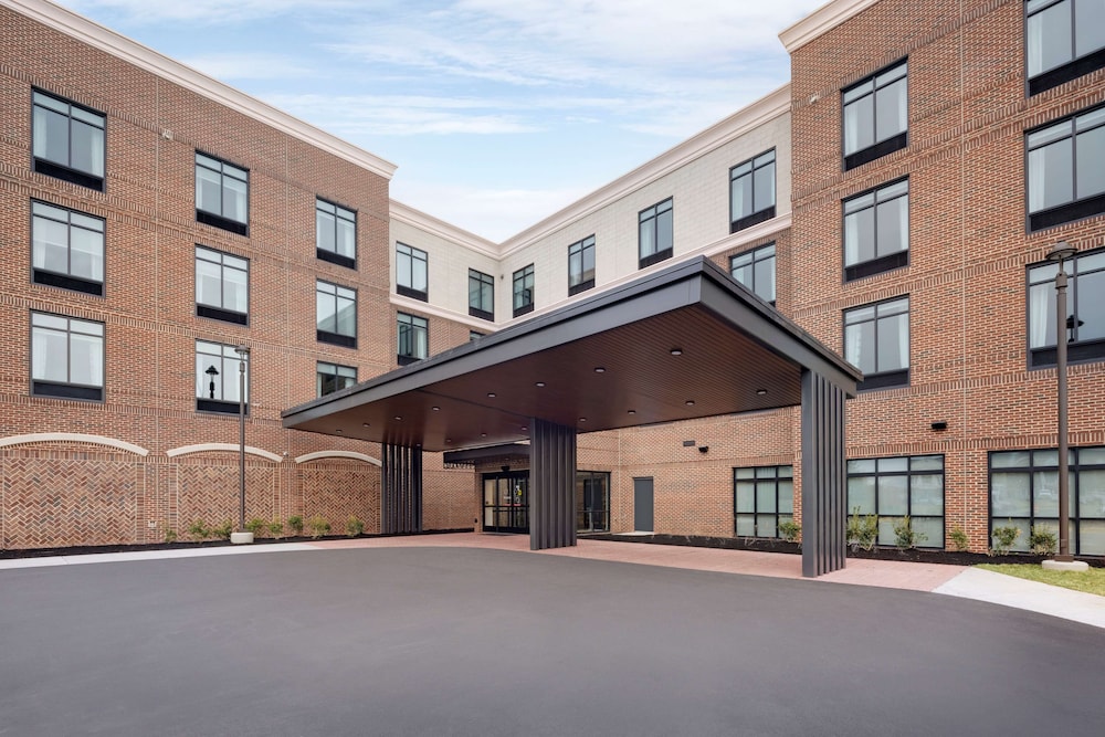 Hilton Garden Inn Haymarket - photo 59
