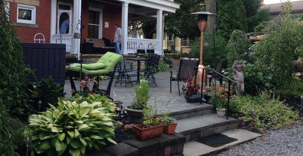 South Broadway Manor - photo 106