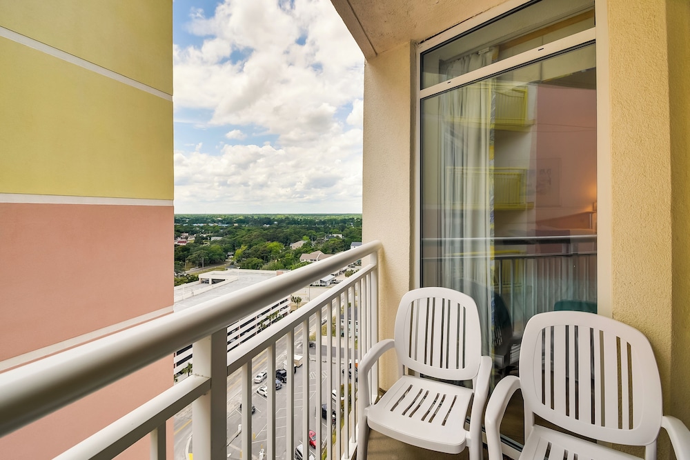 2 Mi to Barefoot Landing Beachfront Resort Studio - photo 11