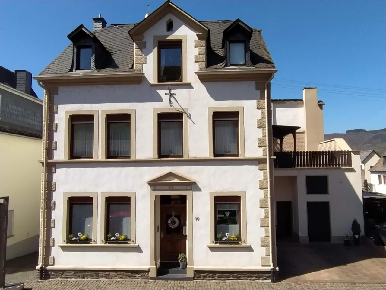 Ferienhaus Treis - last minute hotel in Unknown City